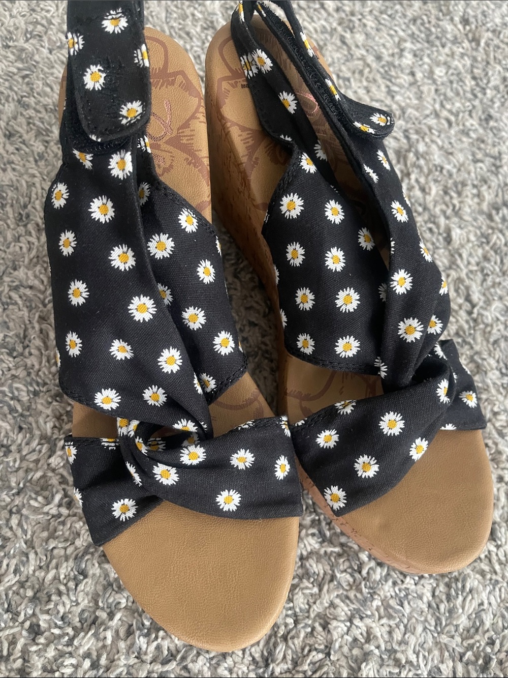 Daisy-Print Black Wedge Sandals with Tan Sole